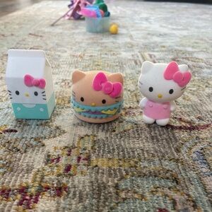 •Hello Kitty & Friends Figurine Set•
